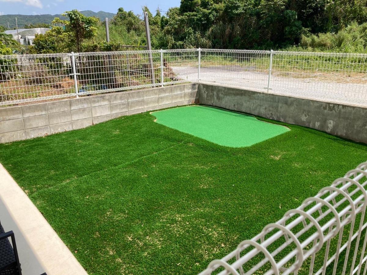 New Normal Hotel In Nago ニューノーマルホテルイン名護 المظهر الخارجي الصورة